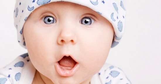 الفلك لمواليد 13 ديسمبر : جميل كالطفل.. والبراءة تغمر حياتك