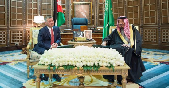 صور.. جلسة مباحثات ثنائية بين العاهل السعودى ونظيره الأردنى حول القدس
