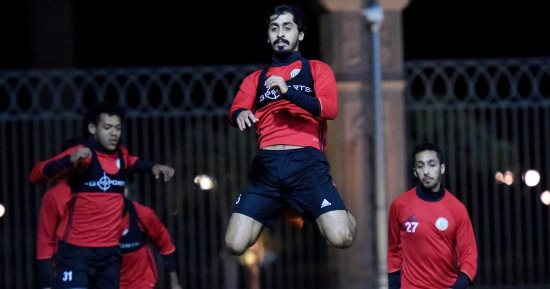 صور.. الجدية تظهر فى تدريبات الجزيرة الإماراتى استعدادا لمواجهة الريال