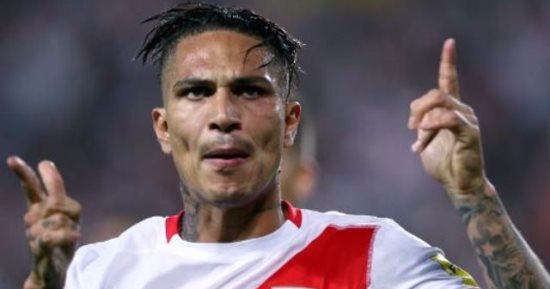 قائد منتخب بيرو يؤكد براءته من تهمة تعاطى المنشطات