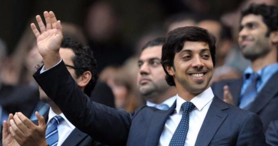 الشيخ منصور بن زايد يرافق بيريز فى مباراة ريال مدريد والجزيرة