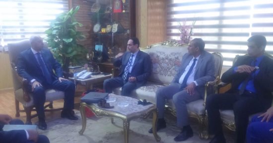 رئيس الجهاز المركزى للتنظيم والإدارة يزور محافظة أسوان لتحقيق "الرضا الوظيفى"