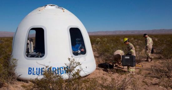 Blue Origin تختبر إطلاق أول كبسولة فضائية يمكنها حمل السياح للفضاء 