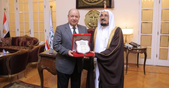صور ..رئيس مجلس الدولة يستقبل وفد المحكمة الإدارية العليا السعودى