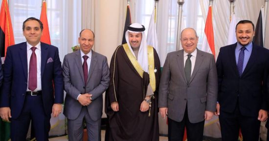 رئيس مجلس الدولة يستقبل سفير البحرين بالقاهرة
