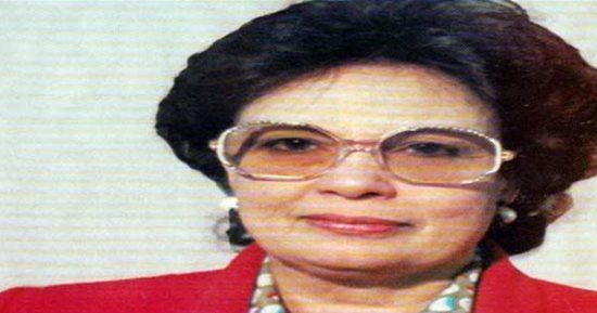 أسرة الإعلامية سامية صادق تتلقى عزاءها فى الحامدية الشاذلية