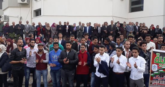 صور.. وقفة احتجاجية لجامعة بورسعيد تنديدا بقرار أمريكا بنقل السفارة للقدس