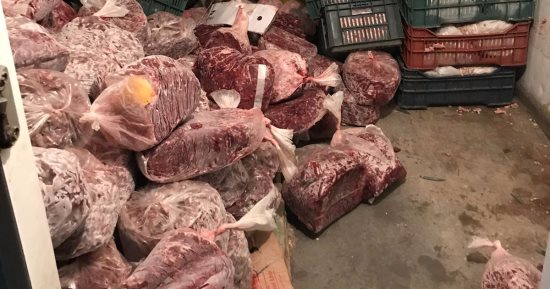 ضبط 83 طنا و 599 كجم من اللحوم الفاسدة في 18 محافظة 