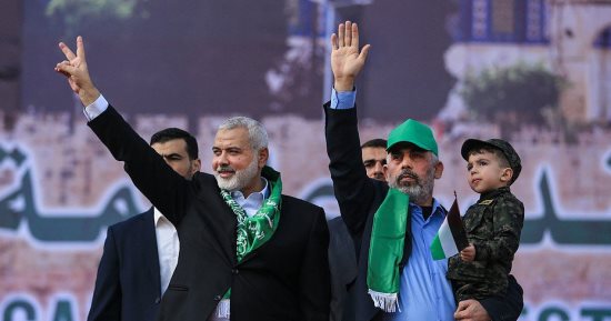 إسماعيل هنية يدعو بابا الفاتيكان بتخصيص صلاة "الأحد" لنصرة القدس