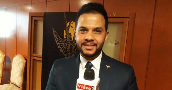 اليوم.. مازن الغرباوى يقدم ورشة فن الممثل الواحد بالمهرجان المنودراما بقرطاج