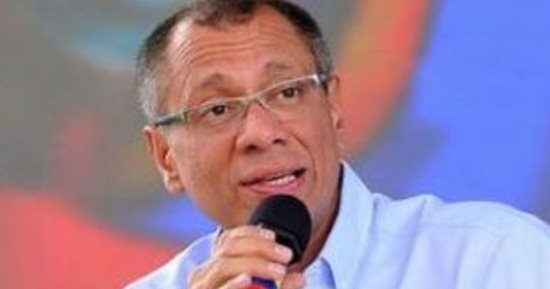 نقل نائب رئيس الإكوادور السابق للمستشفى وإصابته بغيبوبة
