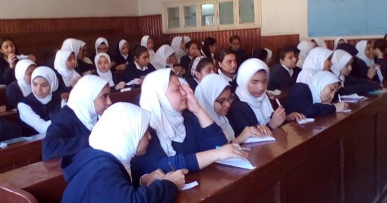 صور.. متحف ملوى يستعرض آثار والتاريخ المصرى بمدارس المنيا