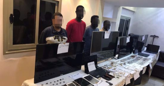 سقوط 3 سودانيين وراء سرقة مشغولات ذهبية وأموال من داخل 19 شقة بالمعادى
