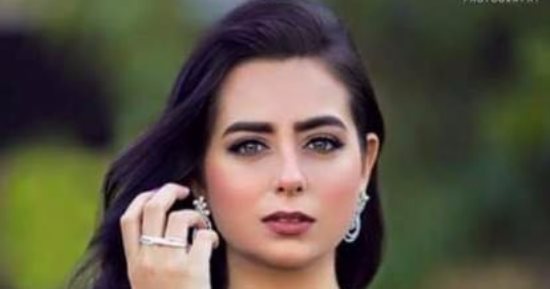 هبة مجدى تطالب متابعيها بعمل unfollow للحسابات المنسوبة لها: اعملولها ريبورت