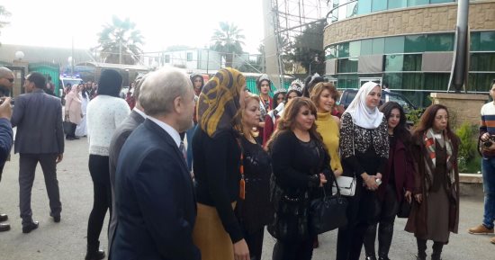  ملكات جمال العرب يزورون الأطفال مرضى السرطان