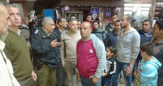 صور .. حملة موسعة لإزالة الإشغالات بشوارع رأس البر