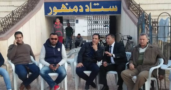 صور.. أول ظهور لعفت نصار بعد تولى القيادة الفنية لدمنهور