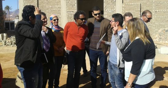 صور رئيس قصور الثقافة يتفقد الإنشاءات بقصر ثقافة شرم الشيخ ومكتبة الطفل