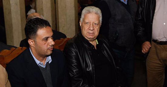 مرتضى منصور وزادة وسيد عبد الحفيظ وعمر جابر فى عزاء أحمد رفعت (صور)