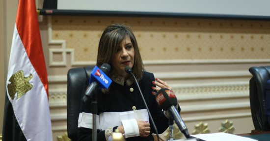 وزيرة الهجرة عن احتجاز طفلين فى إيطاليا: مراكز الإيواء لا تغير الديانات