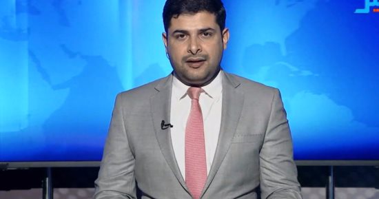 فيديو.. لحظة إعلان "مذيع يمنى" خبر مقتل "شقيقه" على يد الحوثيين