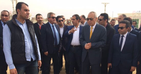 صور..وزير الشباب يبحث مع مجلس الإسماعيلى افتتاح النادى الاجتماعى يناير المقبل
