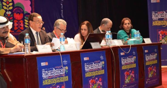 صور.. جلسات حول الحرف والتراث الثقافى بثانى أيام ملتقى الفنون الشعبية بالأقصر