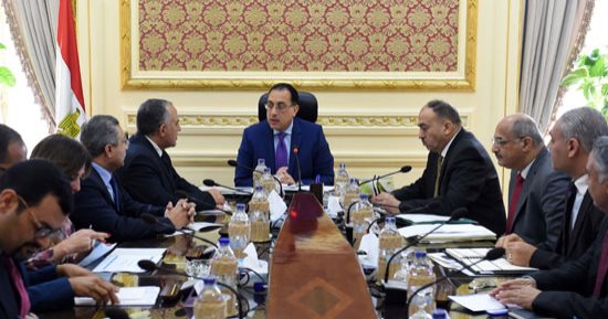 صور.. القائم بأعمال رئيس الوزراء يلتقى وزير الرى لمتابعة عدد من ملفات القطاع 