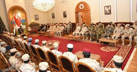 البابا تواضروس يستقبل وفدًا من كلية القيادة والأركان بالقوات المسلحة