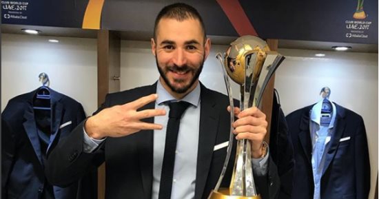 جول مورنينج.. هدف بنزيما الخيالى فى سوسيداد يقتحم قائمة الأجمل فى 2015