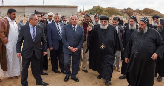 صور.. محافظ الإسكندرية يزور المنطقة الأثرية بدير مارمينا غرب المدينة
