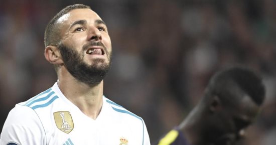 بالأرقام.. بنزيما يعيش أسوأ مواسمه مع ريال مدريد