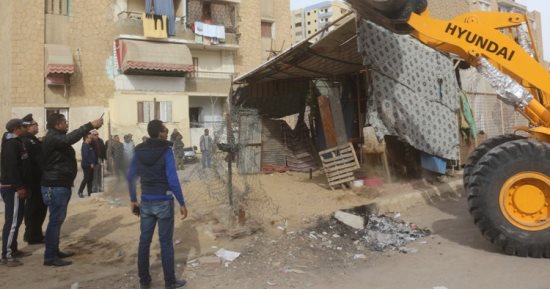 حملة مكبرة لإزالة الاشغالات بفيصل والطوابق والعريش والمريوطية بالجيزة