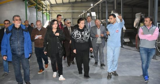 محافظ البحيرة ونائب وزير الزراعة يتفقدان المشروعات الزراعية بوادى النطرون