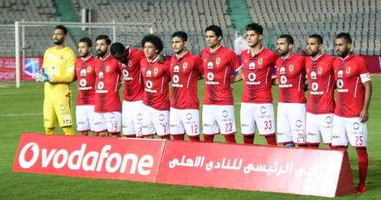 لجنة الكرة بالأهلى تحسم الملفات الشائكة.. مطالبة البدرى بتحديد احتياجاته فى الشتاء.. تجديد الثقة بالأجهزة الفنية.. مناقشة عروض الاحتراف للاعبين.. حسم تجديد عقود 6 نجوم.. وزيزو يراهن على حصد جميع البطولات