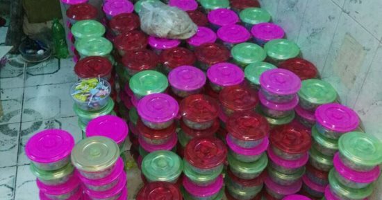 ضبط صاحب مصنع حلويات يستخدم مواد مجهولة فى تصنيع الحلوى بالمعصرة.. صور