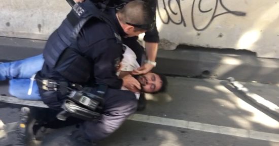 ننشر صور للحظة اعتقال المشتبه به فى تنفيذ حادث الدهس باستراليا