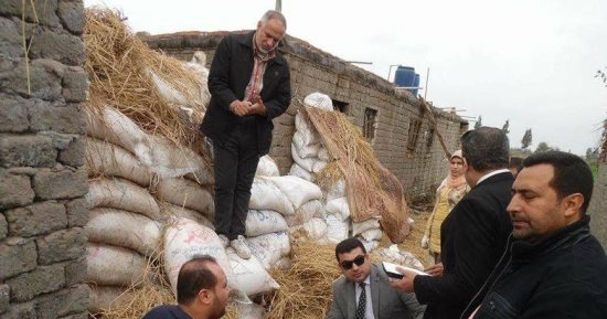 ضبط 30 طن ملح غير صالح وإعدام 500 طن دواجن و120 كيلو لحوم وأسماك بكفر الشيخ