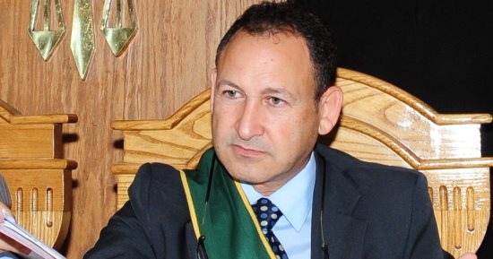 وثيقة قضائية تدعو للتقاضى عن بُعد للقضاء على بطء إجراءات التقاضى