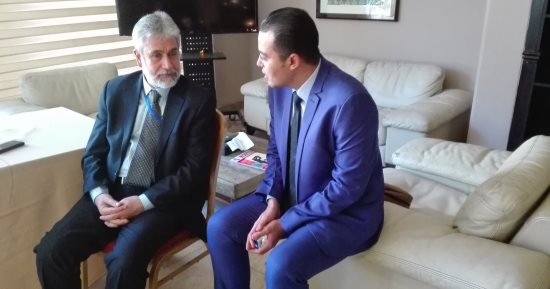وكيل وزارة الإعلام الفلسطينية: الدور المصرى فى المصالحة الفلسطينية سهل كثيرا