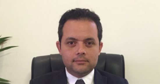 "المصرية اللبنانية" تطالب بالتواصل مع حكومة سوريا للمساهمة بإعادة الإعمار
