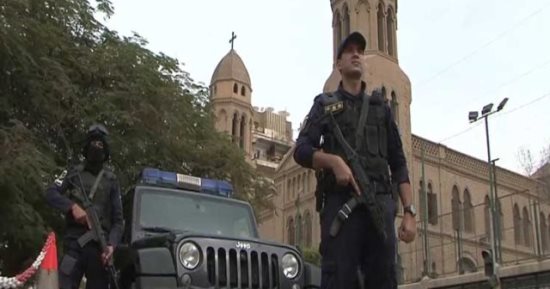 فيديو .. انتشار أمنى مكثف بمحيط الكنائس قبل احتفالات عيد الميلاد المجيد