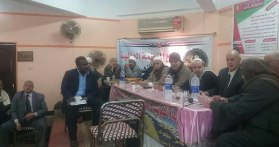 صور.. جلسة صلح عرفية تنهى خلافا ثأريا بين عائلتين فى المنيا