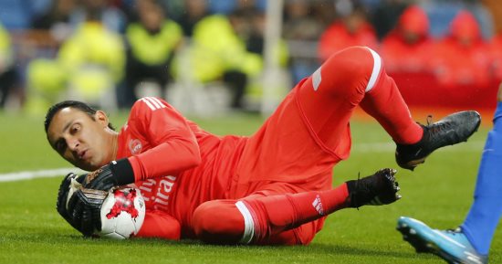 ريال مدريد ينوى تجديد عقد نافاس رغم الاقتراب من ضم كورتوا