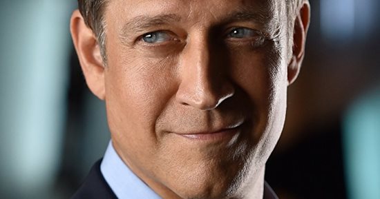 روبرت جانت أحدث المنضمين لمسلسل الأكشن والجريمة Hawaii Five-O