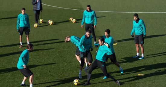 إجازة الكريسماس سلاح ريال مدريد للخروج من أحزان الكلاسيكو