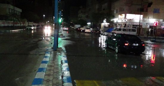 أمطار غزيرة على شمال سيناء وإغلاق ميناء العريش