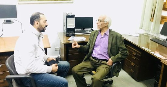الشاعر حسن طلب: الحركة الشعرية تعيش مرحلة ازدهار.. مواجهة الإرهاب ثقافيا مهمة شاقة ومعقدة.. الإبداع أصبح فى واد  والنقد الأدبى فى واد آخر.. هناك جوائز أضرت بالشعر أكثر مما أفادته.. وأكتب حاليا عن ثورة 30 يونيو