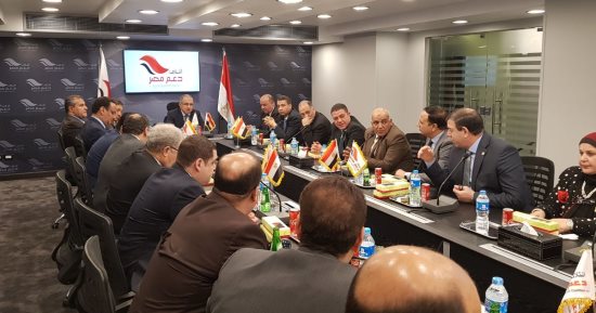 صور.. المكتب السياسي لـ"دعم مصر" يجتمع فى مقره الجديد 