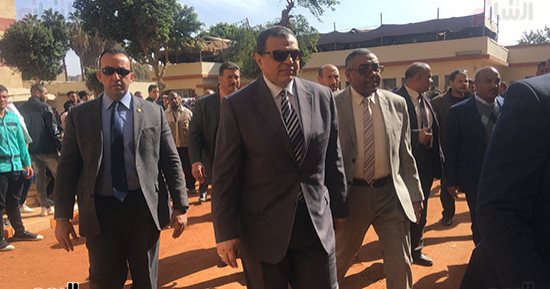 صور.. وزير القوى العاملة يتفقد الجامعة العمالية فى أسيوط 